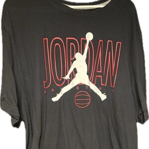 Jordan Black and white T-Shirt